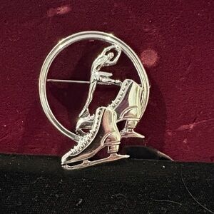 Silver Figure Skates Pin Brooch - Figural Ice Skates